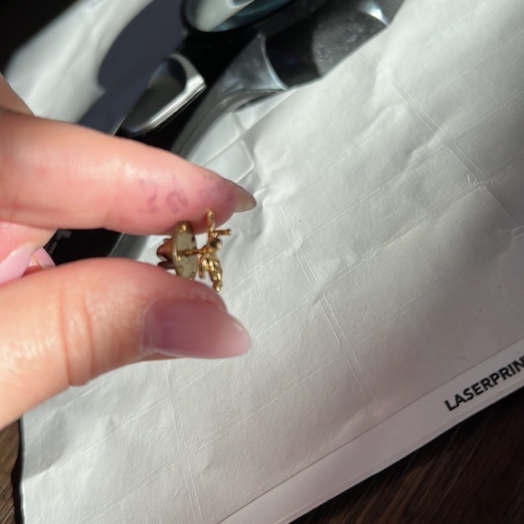 Angel pin 10k gold plated Angel lapel Pin by Ballou Regg’d.Excellent condition - Picture 5 of 9